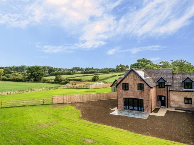 House for sale in Misterton, Somerset