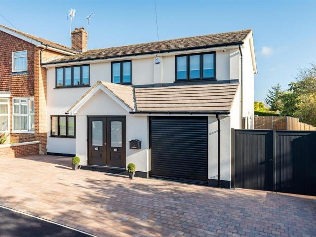 House for sale in Fretherne, Hertfordshire