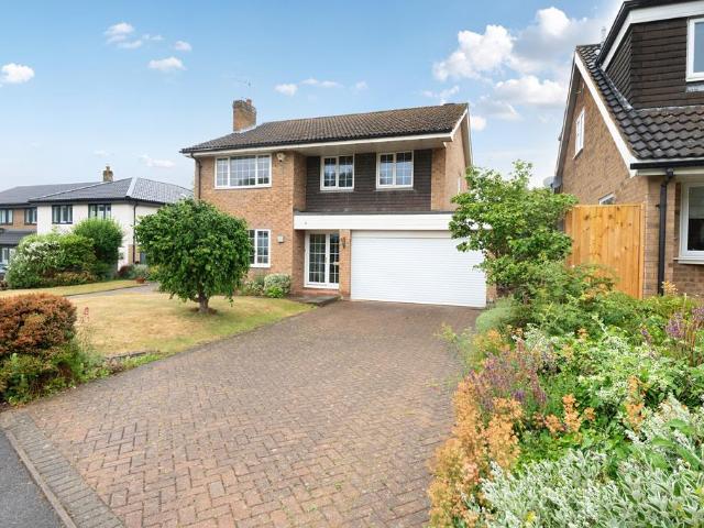 House for sale in Roundwood, Five Acres