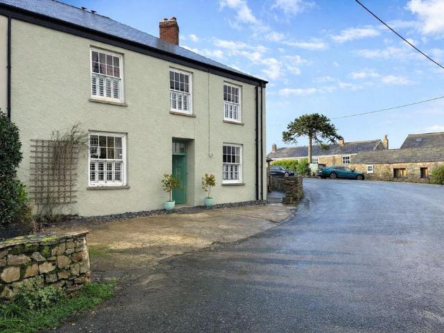 House for sale in Marhamchurch, Cornwall