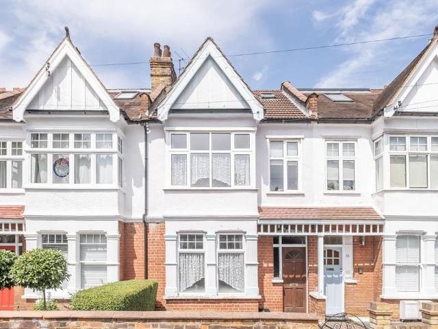 House for sale in North Sheen, Greater London