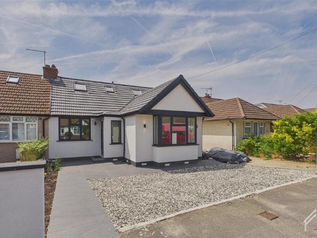 House for sale in Greater London