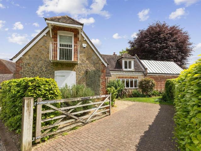 House for sale in Littlecote, West Sussex