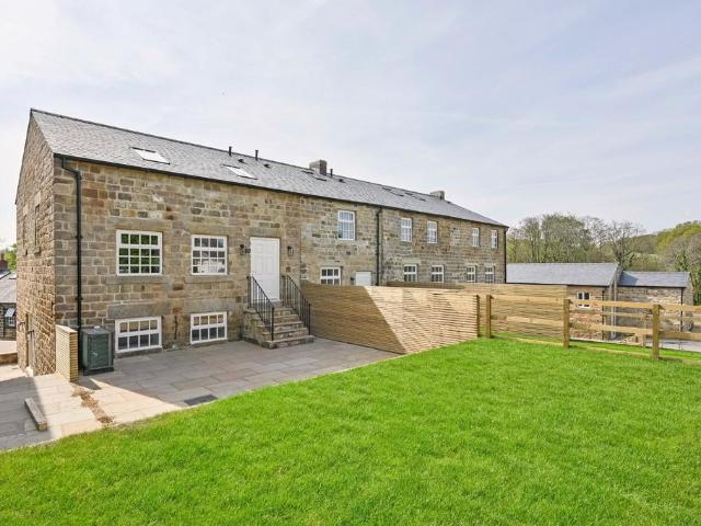 House for sale in Shaw Mills, North Yorkshire