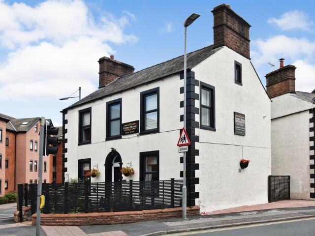 House for sale in Fell Lane