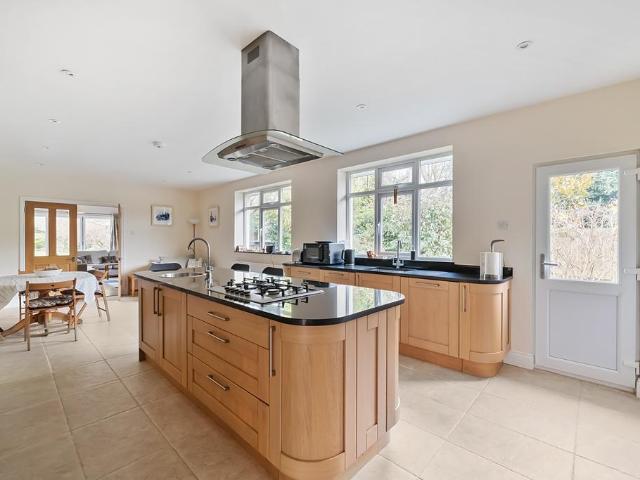 House for sale in Lower Halliford