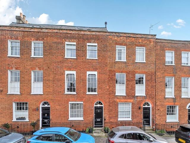 House for sale in St Albans, Five Acres