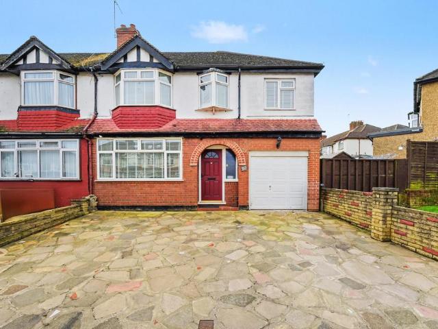 House for sale in Greater London