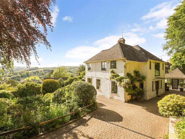 House for sale in Pinfarthings, Stroud