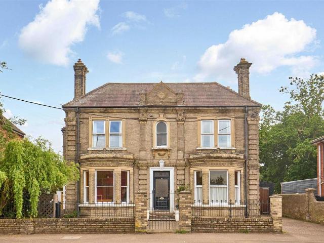 House for sale in Diss, South Norfolk