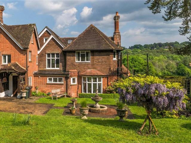 House for sale in Heathlands, East Sussex