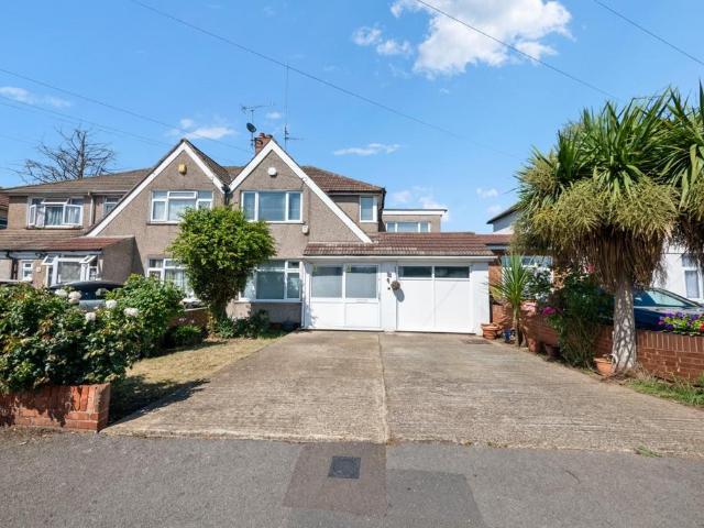 House for sale in Hayes, Greater London