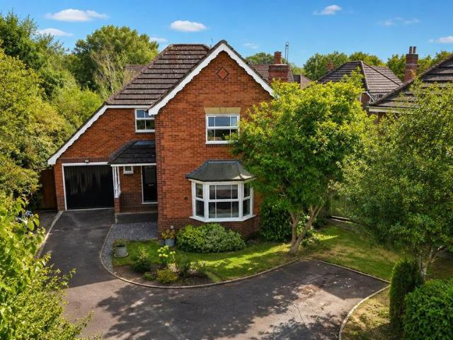House for sale in Bishopton, Stratford-on-Avon