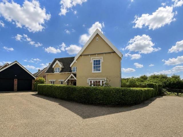 House for sale in Bedingfield, Suffolk