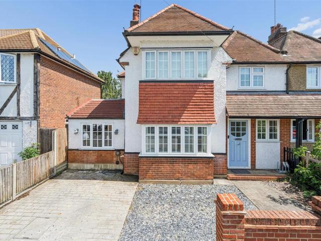 House for sale in Batchworth