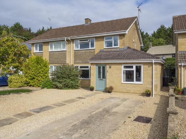 House for sale in South Cerney, Cotswold