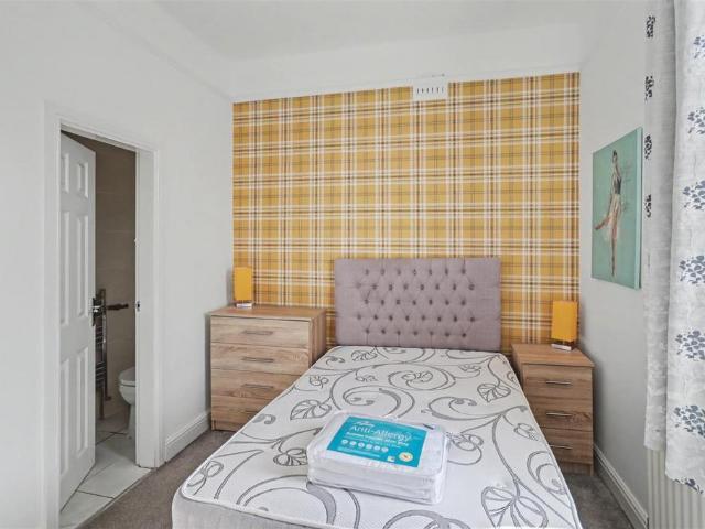 House for sale in Stoke, Stoke-on-Trent