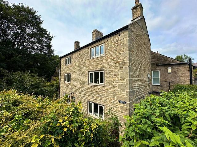 House for sale in Charlesworth, East Midlands