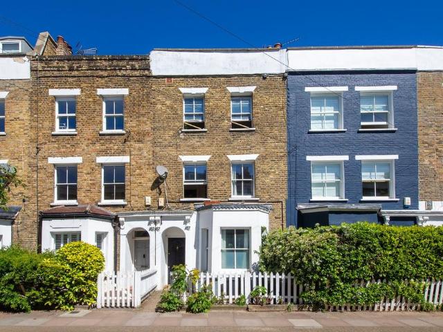House for sale in Battersea, Greater London