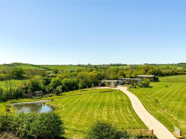 House for sale in Evershot, Oxfordshire