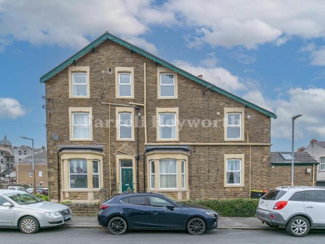 House for sale in West End, Bare