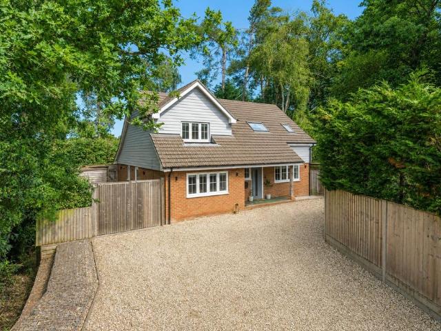 House for sale in Hart, Hampshire