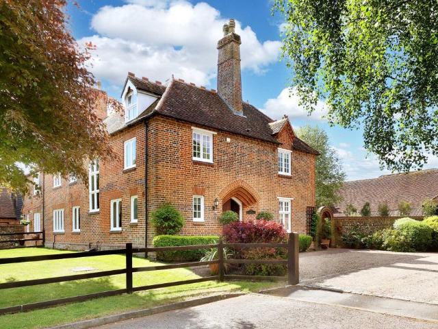 House for sale in Wooburn, Berghers Hill