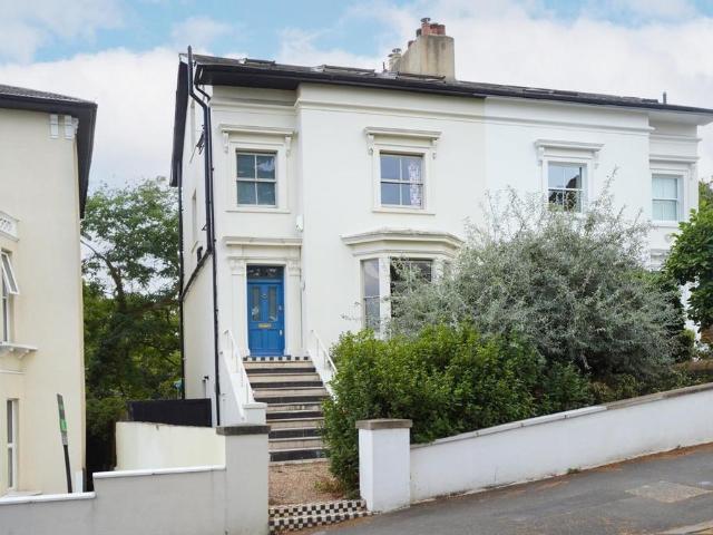 House for sale in Crystal Palace, Greater London