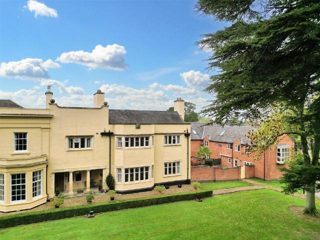 House for sale in Elmfield, Leicestershire