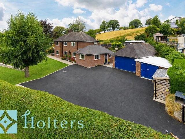 House for sale in Knighton