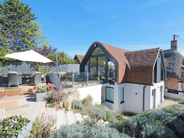 House for sale in Long Crendon