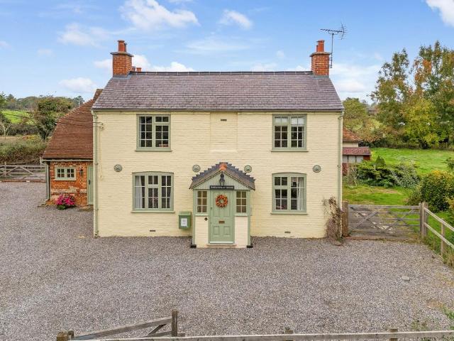House for sale in Shinfield, Three Mile Cross