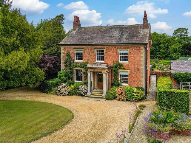 House for sale in Andertons Mill, Lancashire
