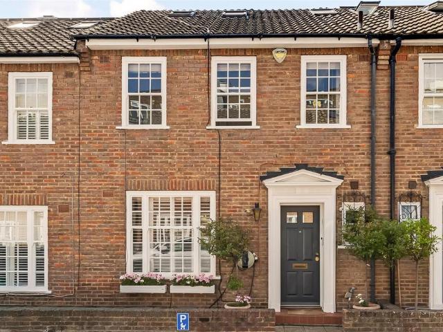 House for sale in South Hampstead, Greater London