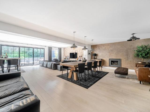 House for sale in Sandown Park, Kent
