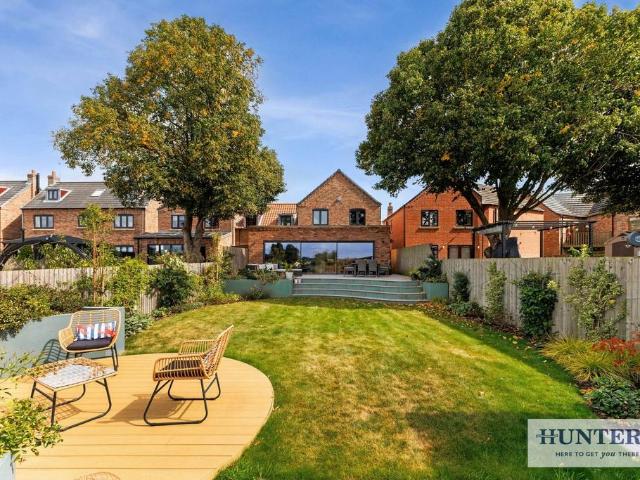 House for sale in Camblesforth