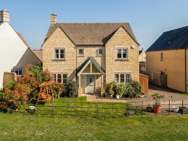 House for sale in Fairford, Fossebridge