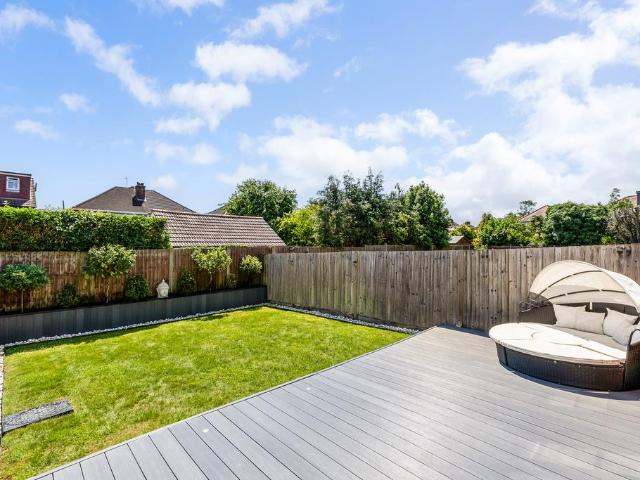House for sale in Greater London