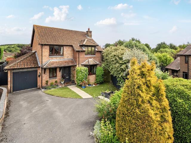 House for sale in Marlborough, Easton Royal