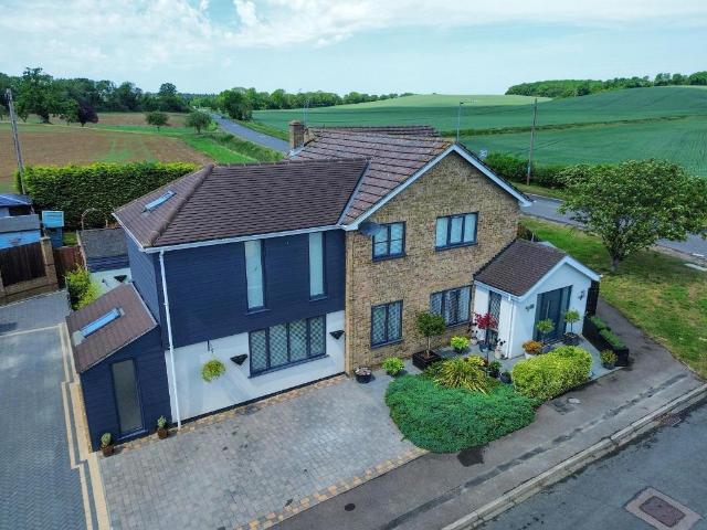 House for sale in Shefford Hardwick, Shefford