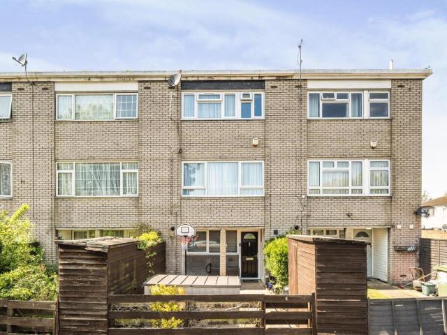 House for sale in London Borough of Hillingdon, Greater London