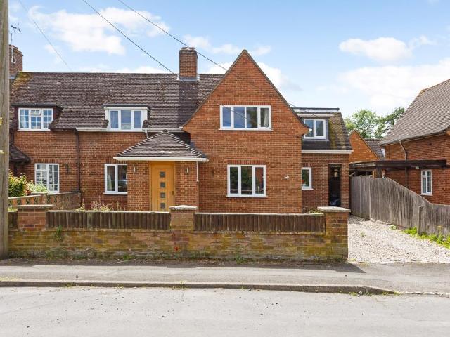 House for sale in Bradfield, West Berkshire