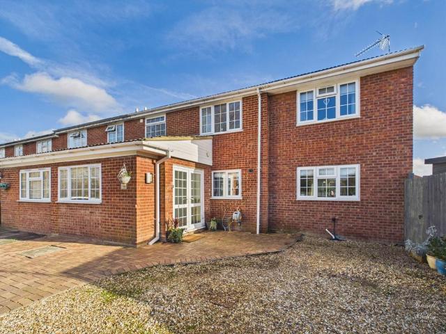 House for sale in Buckingham, Buckinghamshire