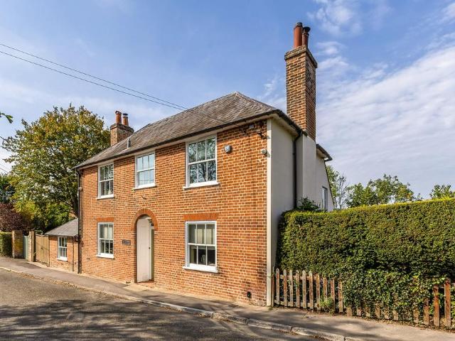 House for sale in Odiham, Hart