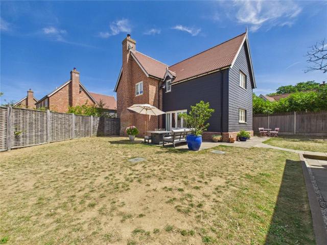 House for sale in Dale Hill, Essex