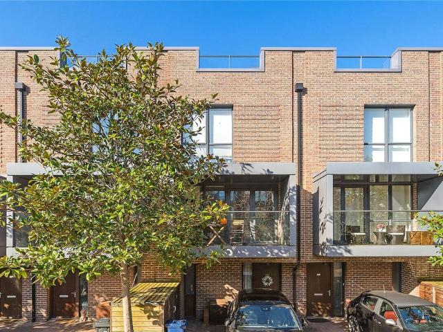 House for sale in London Borough of Ealing, Greater London
