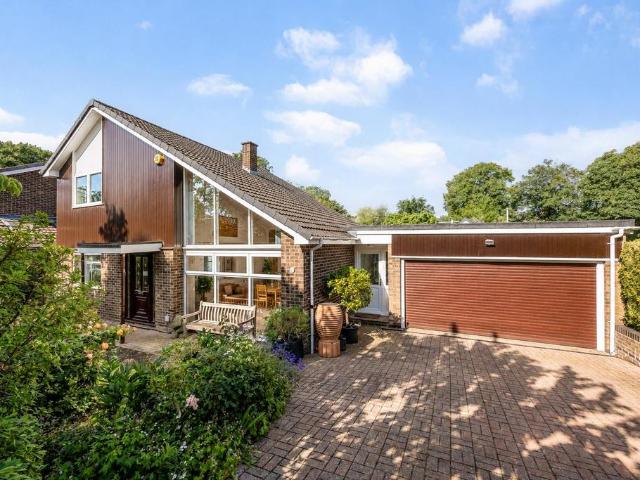 House for sale in Golden Valley, Gloucestershire