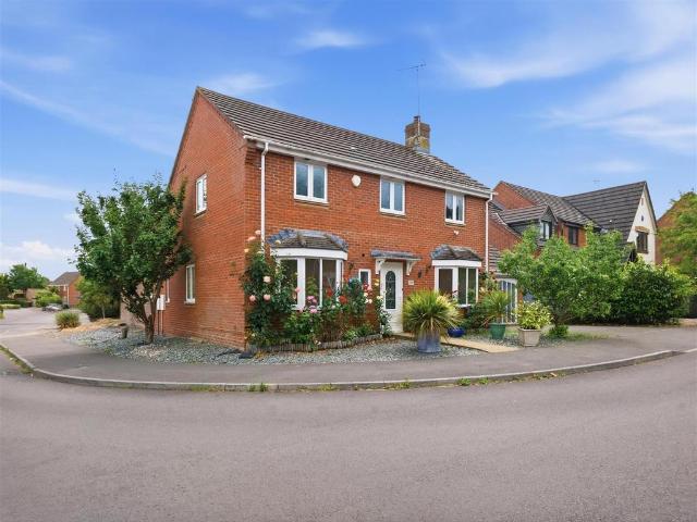 House for sale in Ebblake, Verwood