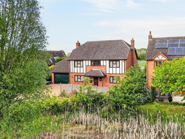 House for sale in Upton, Huntingdon