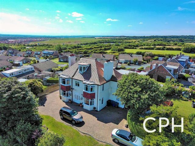 House for sale in Osgodby, North Yorkshire